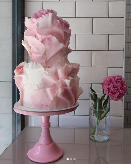 PINK RUFFLE için detaylar