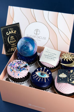 MYSTICAL NEW YEAR CUPCAKES (6 ADET) resmi